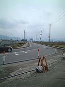 会津若松側道路始点から南方向を望む